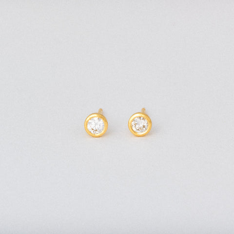 Diamond Stud Earrings 1/10 ct