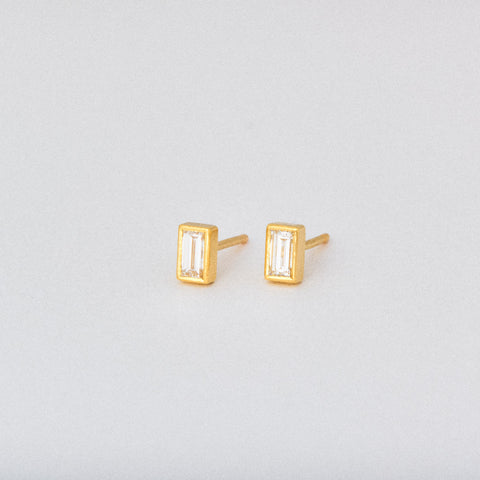 Baguette Diamond Stud Earrings 1/8 ct