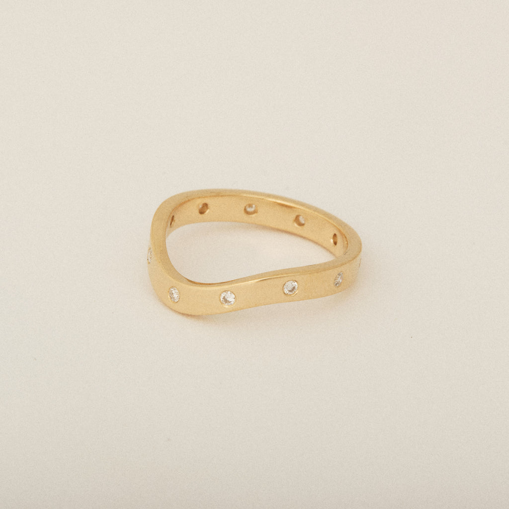 Heirloom Round Diamonds Spaced Out 14k Yellow Gold Nesting Band