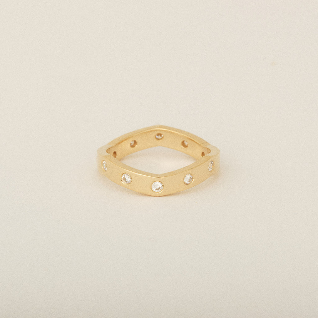 Zig Zag Heirloom Diamond Pinky Ring