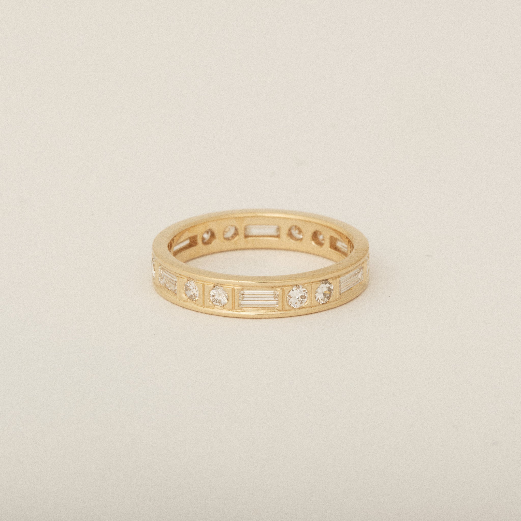 BEFORE & AFTER: Grandmother's brooch turned into four cousin diamond rings