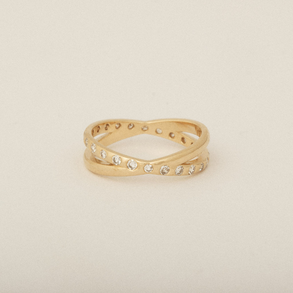 BEFORE & AFTER: Grandmother's brooch turned into four cousin diamond rings