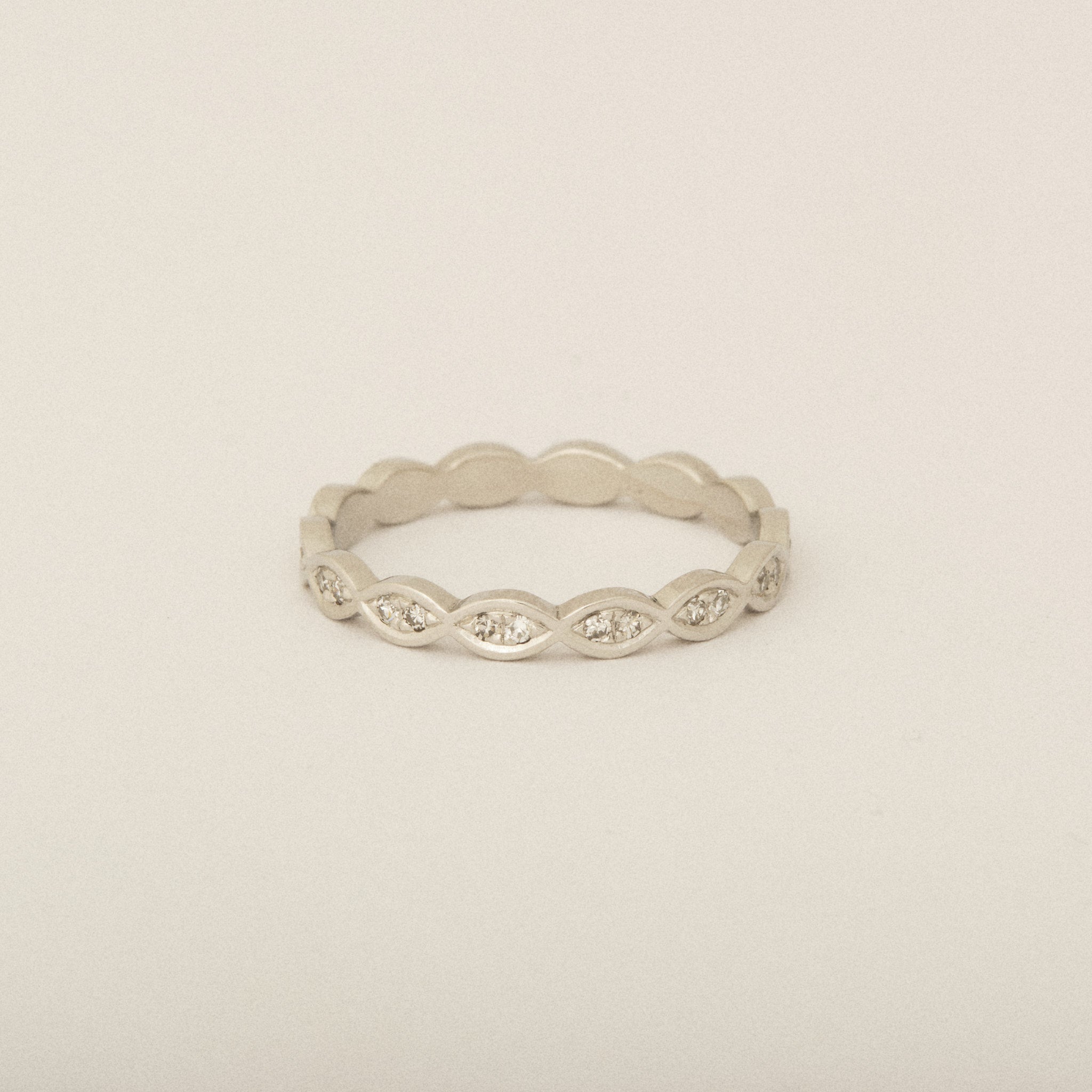 BEFORE & AFTER: Grandmother's brooch turned into four cousin diamond rings