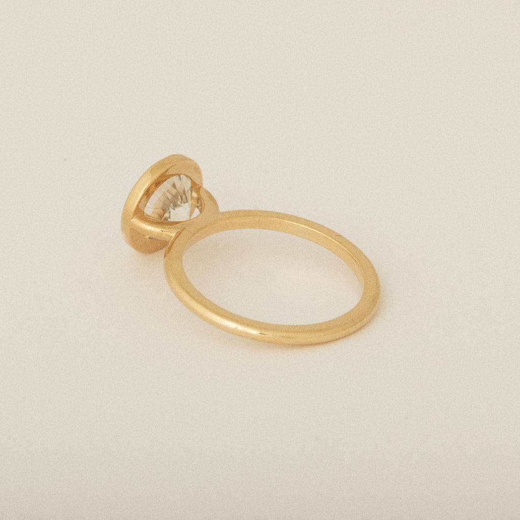 Thin Bezel Set Round Diamond Perfectly Flush Engagement Ring