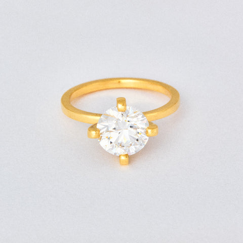 Round Prong Solitaire